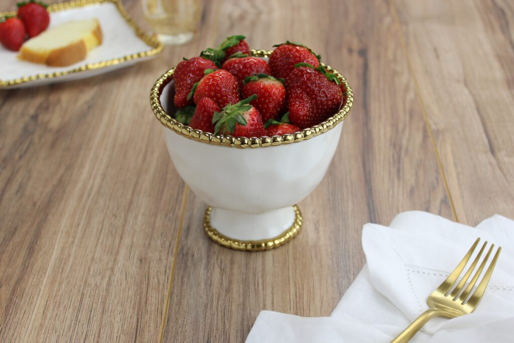 Sienna White and Gold Small Footed Bowl